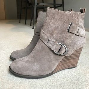 Lucky Brand Suede Wedges