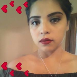 Meet your Posher, Tania