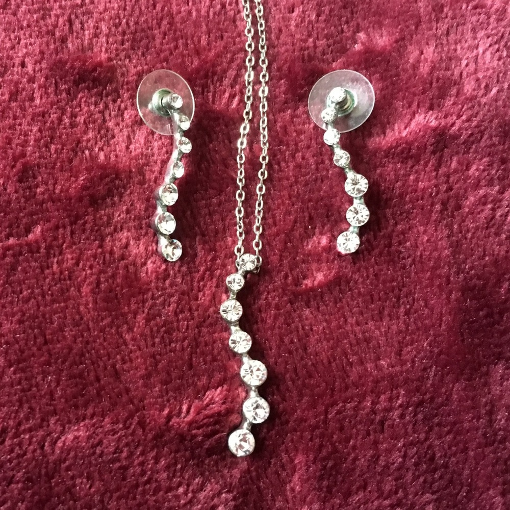 Jewelry set - Picture 2 of 3