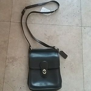 Vintage Coach crossover brown leather