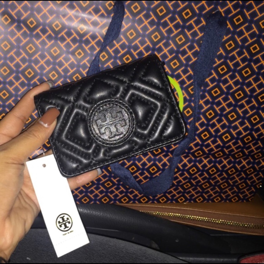 I.D wallet