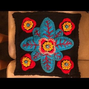 Handmade Colombian pillowcase