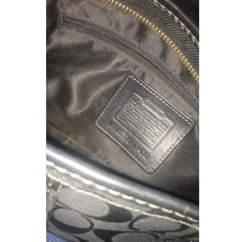 Coach Handbag - Picture 3 of 6