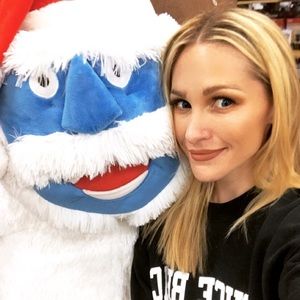 Meet your Posher, Brinna