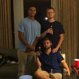 Meet your Posher, Tyler