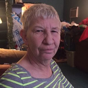 Meet your Posher, Joanne