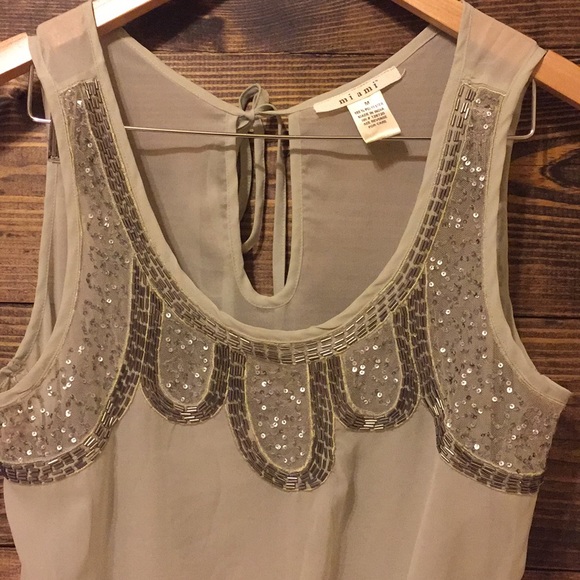 SALE! Beautiful beaded grey top ❤️ - Picture 2 of 5