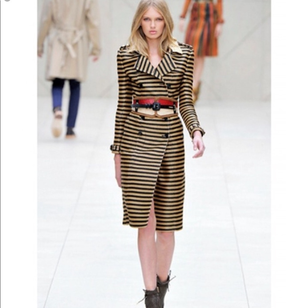 ⭕️‼️SOLD‼️⭕️Burberry Prorsum raffia trench coat