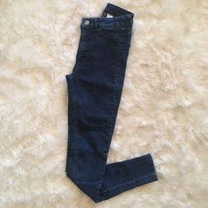 H&M’s high waisted jeans
