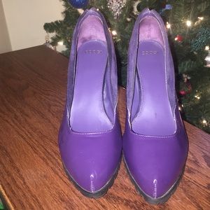 COOGI Purple and Gold Pumps Size 9.5