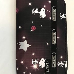 Peanuts X Lesportsac Limited Edition Wallet