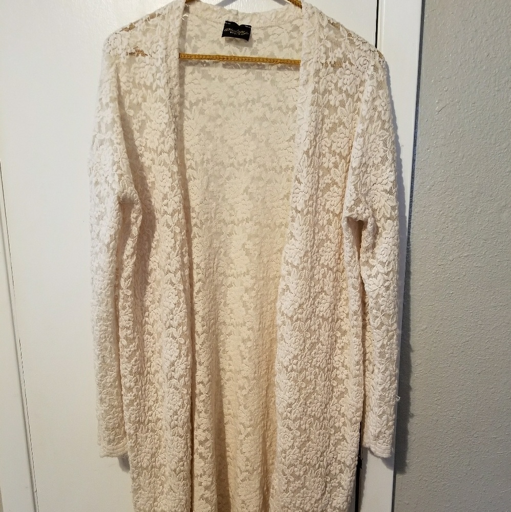 Long lace duster