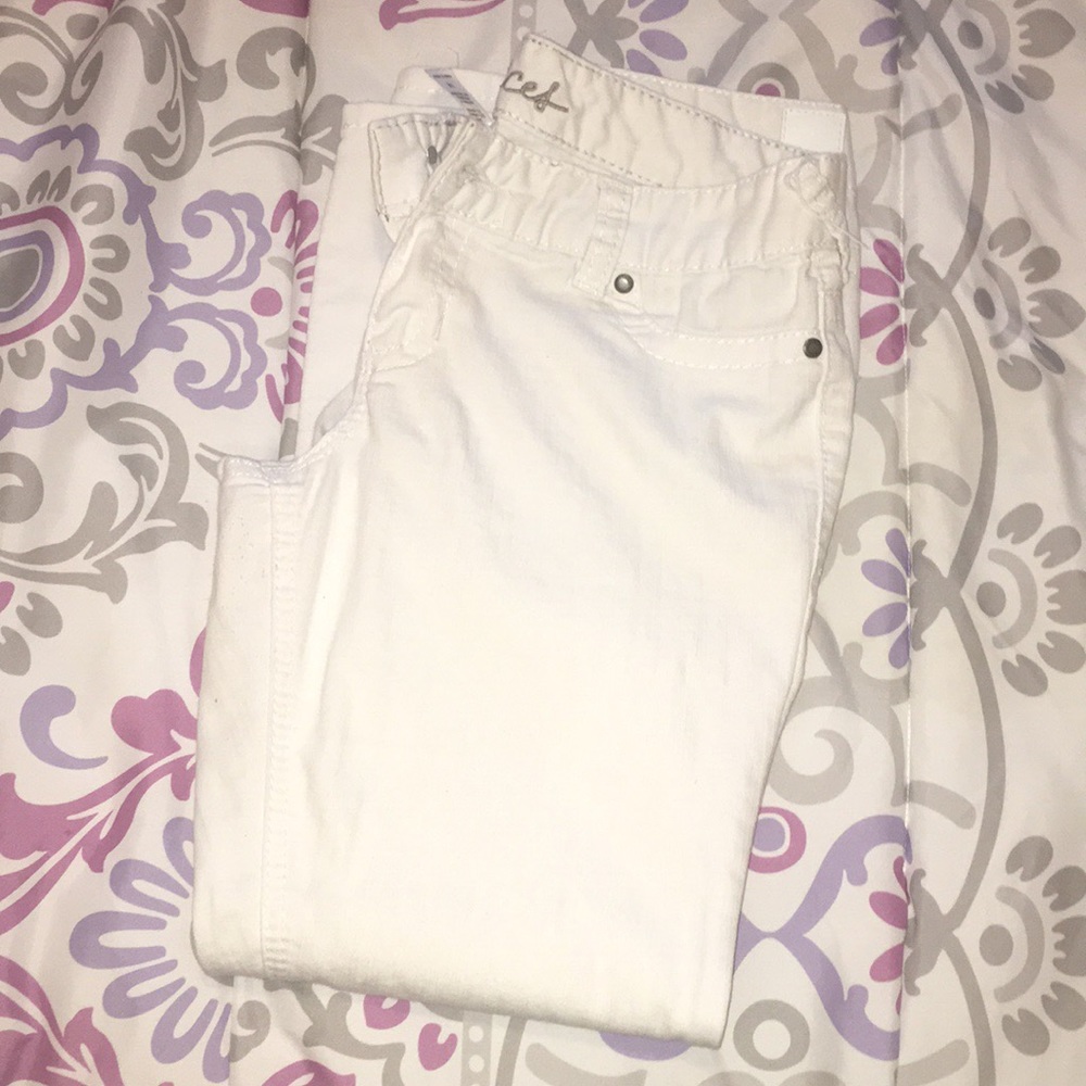 Skinny jeans