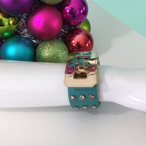 🆕 Aqua/turquoise & gold bracelet