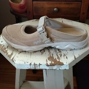 RYKA loafers Brand New size 6.5 light tan