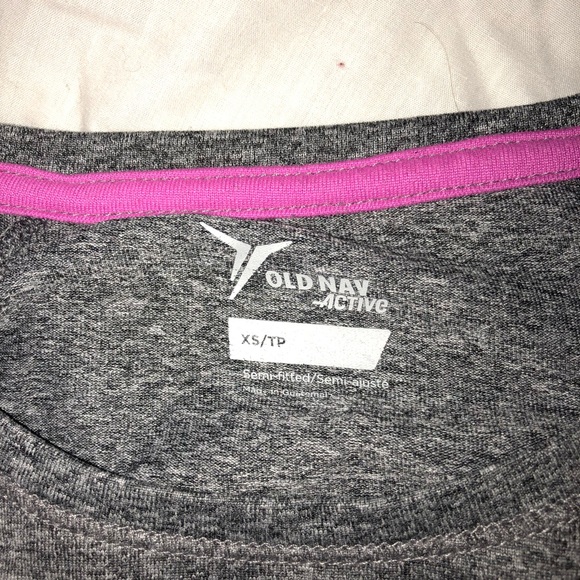 Athletic wear long sleeve - Picture 2 of 3