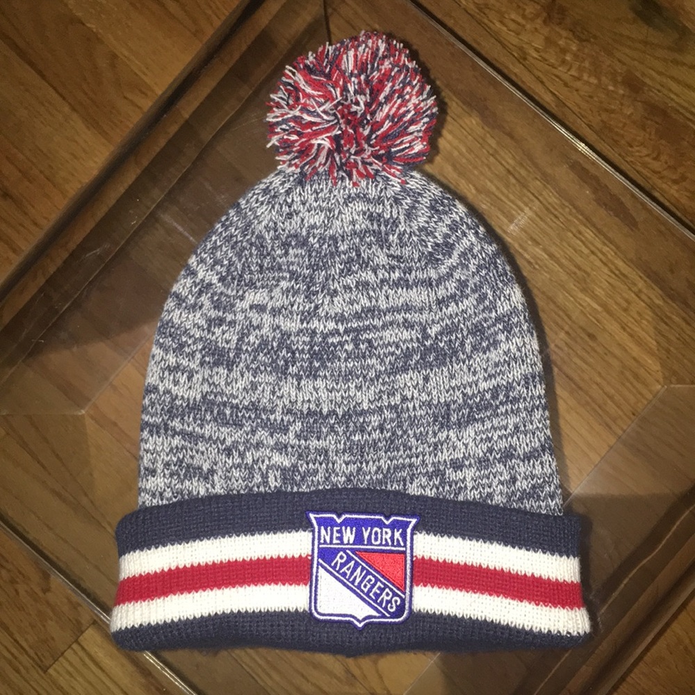 🏒NEW YORK RANGERS beanie w/ Pom