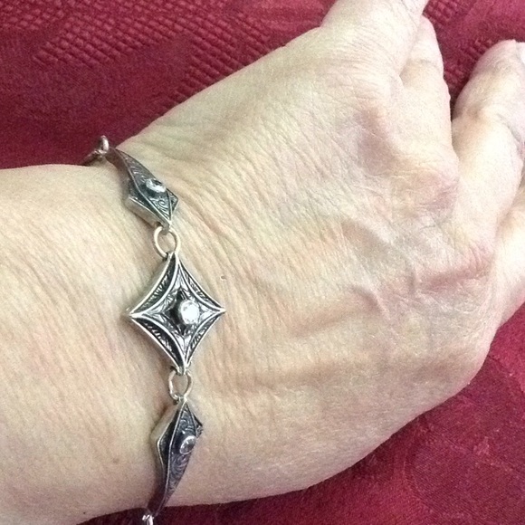 Vintage Signed Anatoli Sterling Silver Bracelet - Picture 3 of 8
