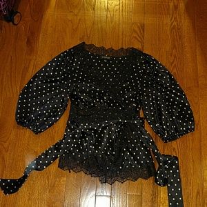 Bebe silk 91% wrap polkadot top