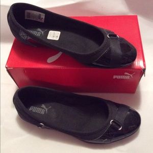 Puma flats