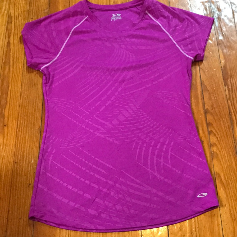 Champion Semi Fitted Cool fit Workout shirt Large