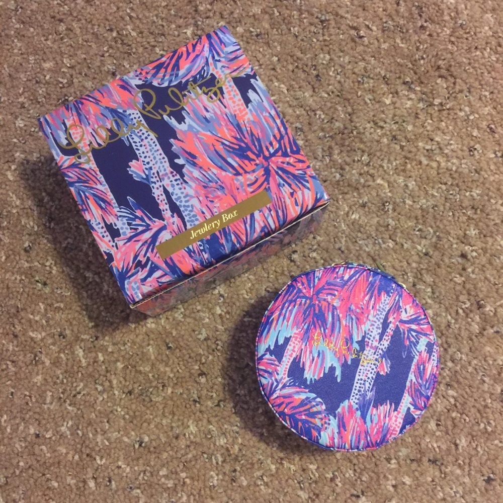 FLASH SALE! Lilly Pulitzer Jewelry Box!