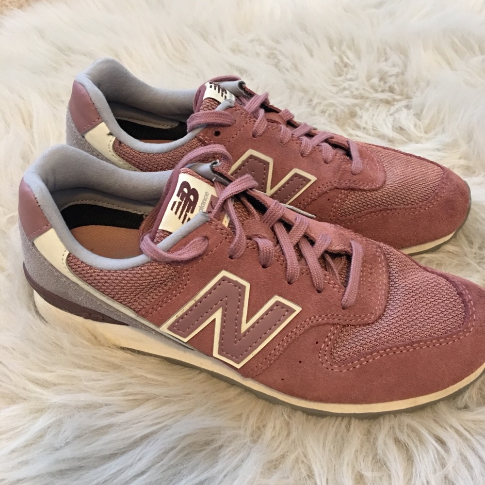 New balance sneaker