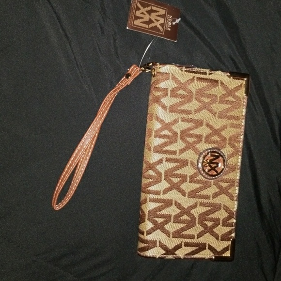 WRIST WALLET - Picture 1 of 3