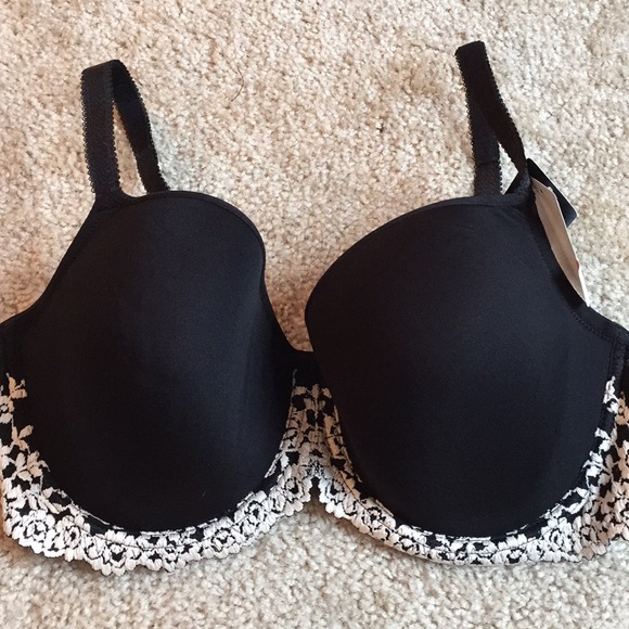 Wacoal Other - New! Wacoal T shirt bra- black with cream 36DDD