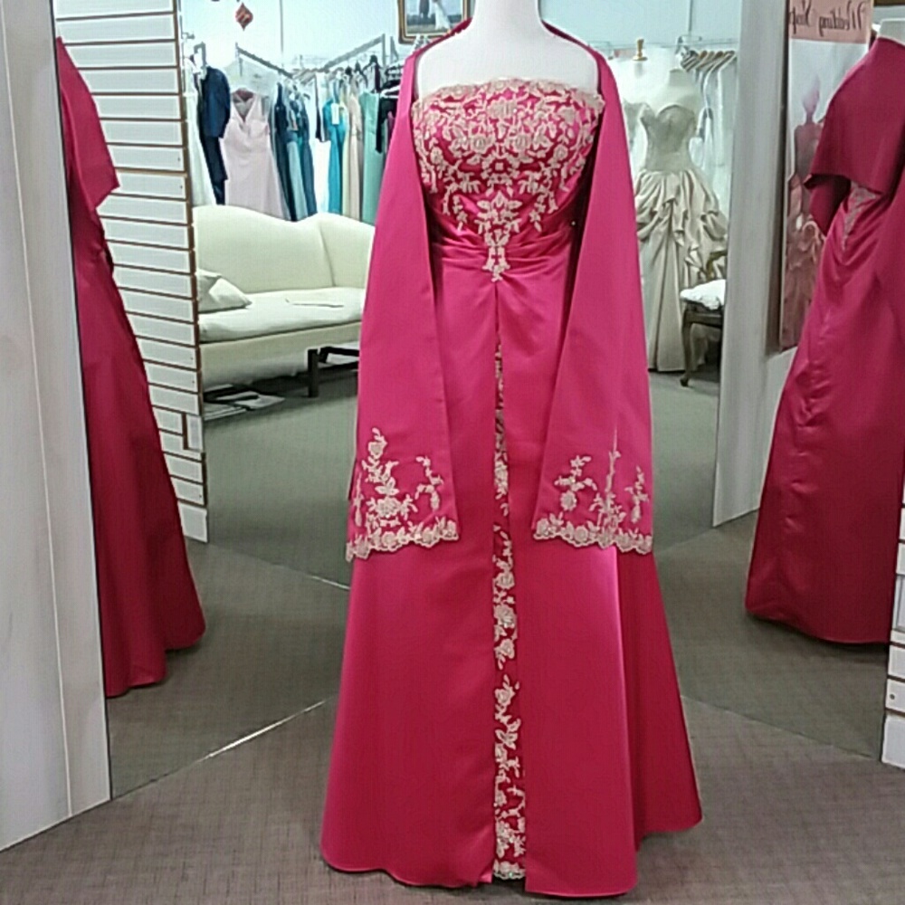 LIPSTICK color Anna Scott gown