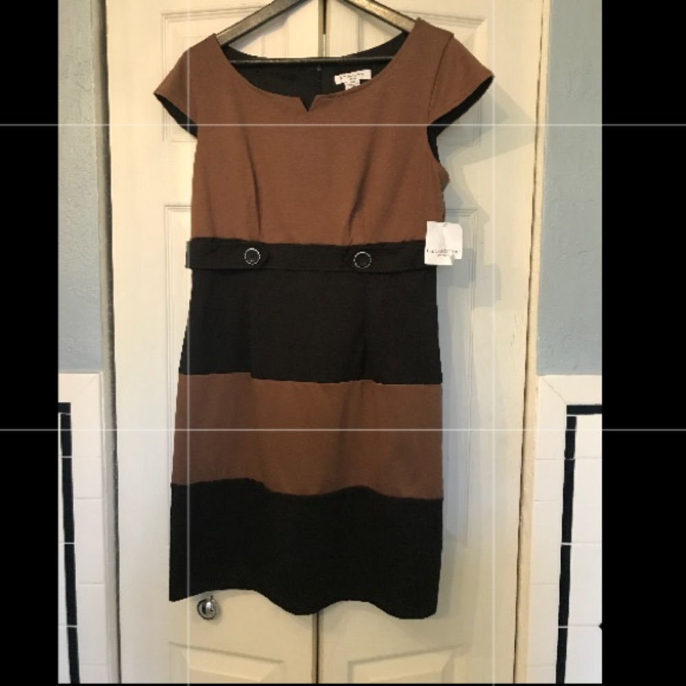 Liz Claiborne’s-Brown and black casual dress