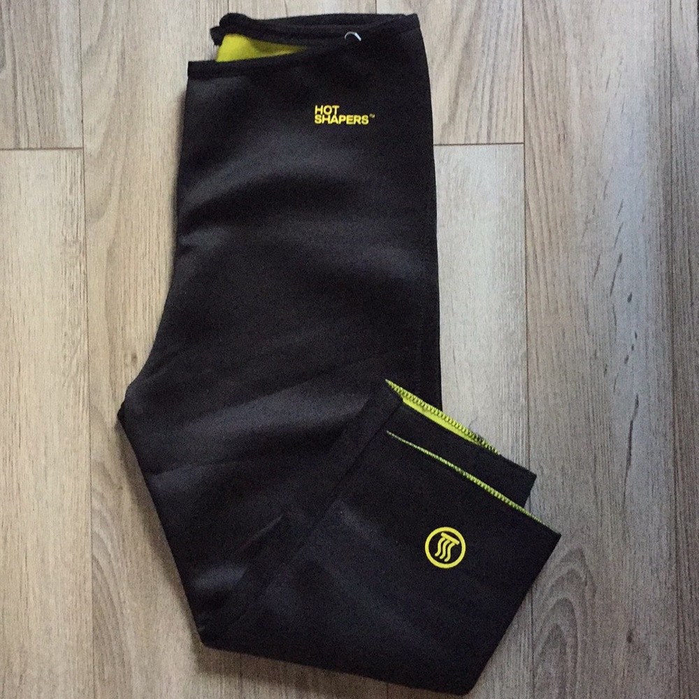 💪 HOT SHAPERS CAPRI