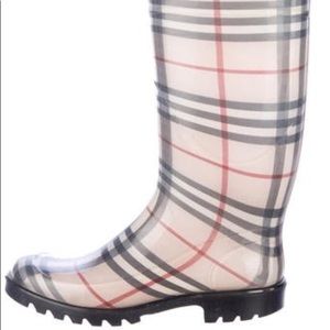 BURBERRY NOVA CHECK RAIN BOOTS. 6.🌟EUC🌟