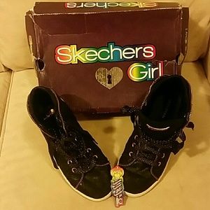 USED Girl's Sneakers - in Org Bx
