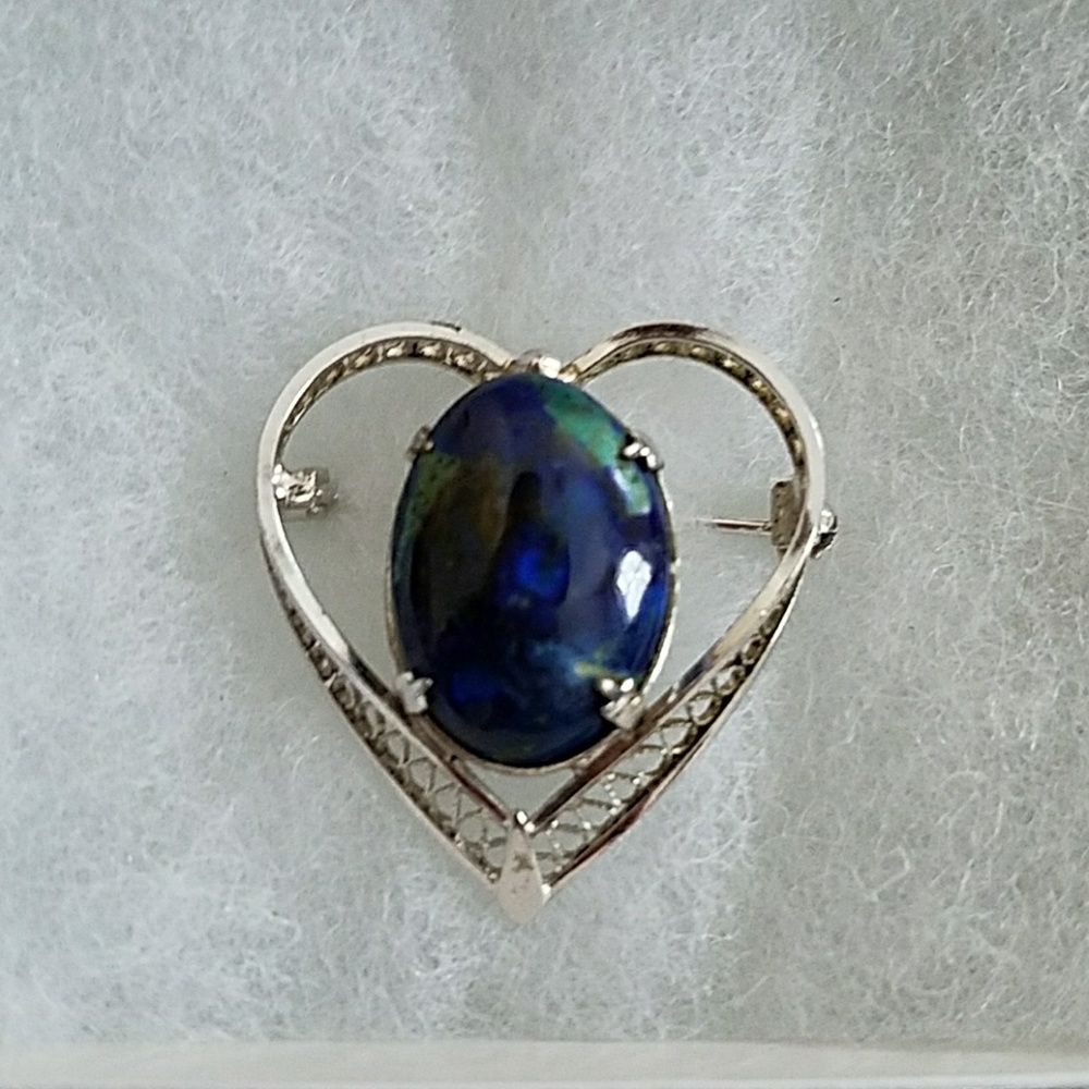 Sterling silver ♡ pin with earth stone cabochon