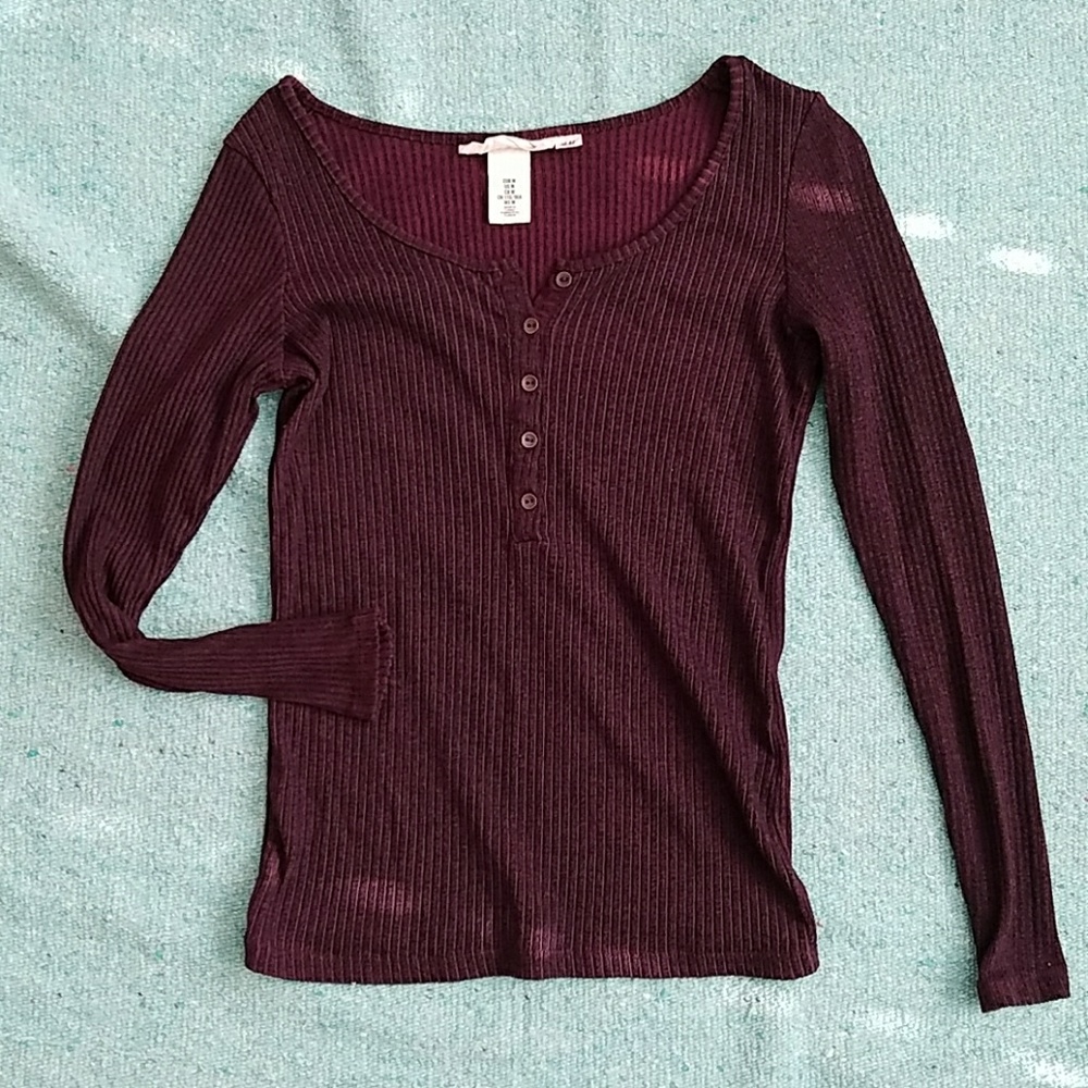 Plum ribbed henley sweater H&M