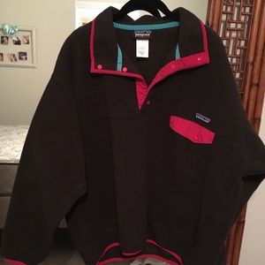 Men’s Patagonia L pullover jacket