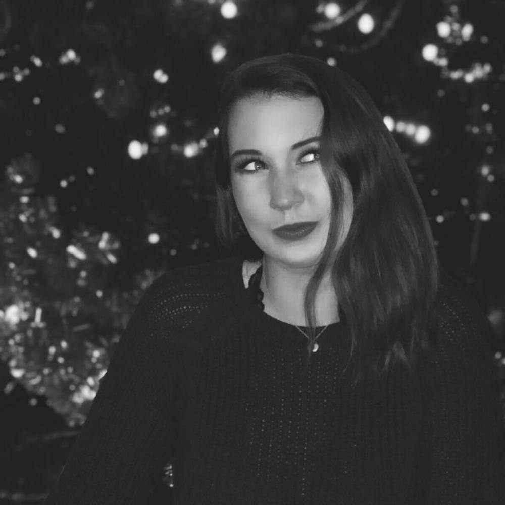 Meet your Posher, Aliya