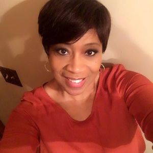 Meet your Posher, Pamela