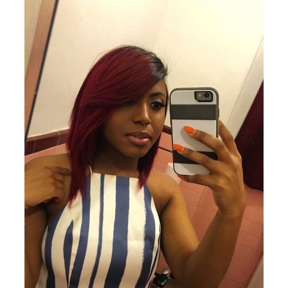 Meet your Posher, Celsi - Picture 1 of 1