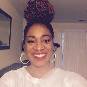 Meet your Posher, Leah