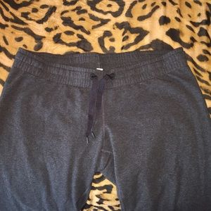 Lululemon pants size 12 like new!