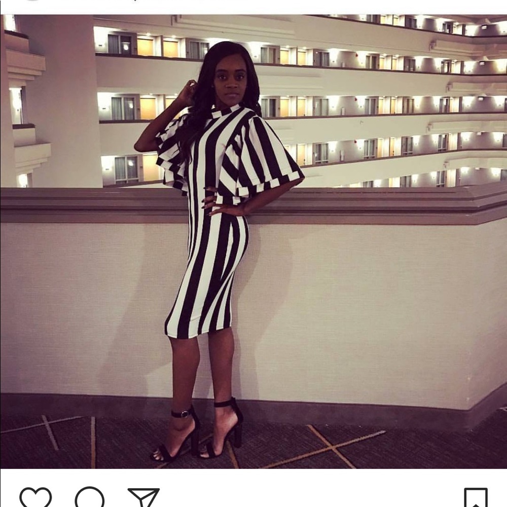 Stripped Body Con Midi Dress