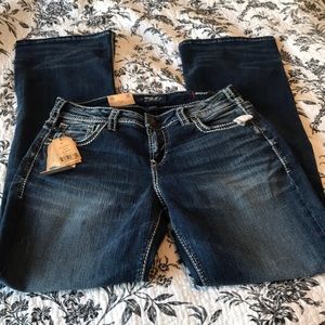 Silver Jeans Suki high rise boot cut jeans!