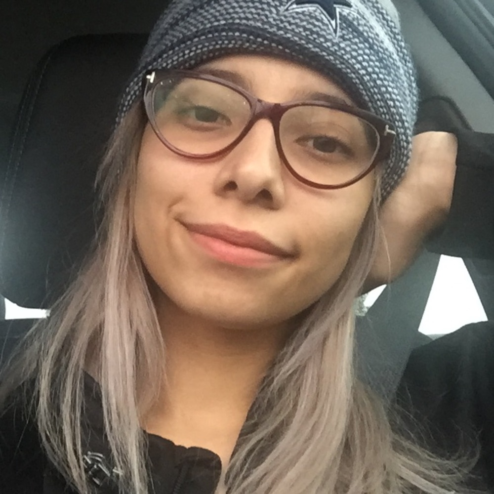 Meet your Posher, Rebeka