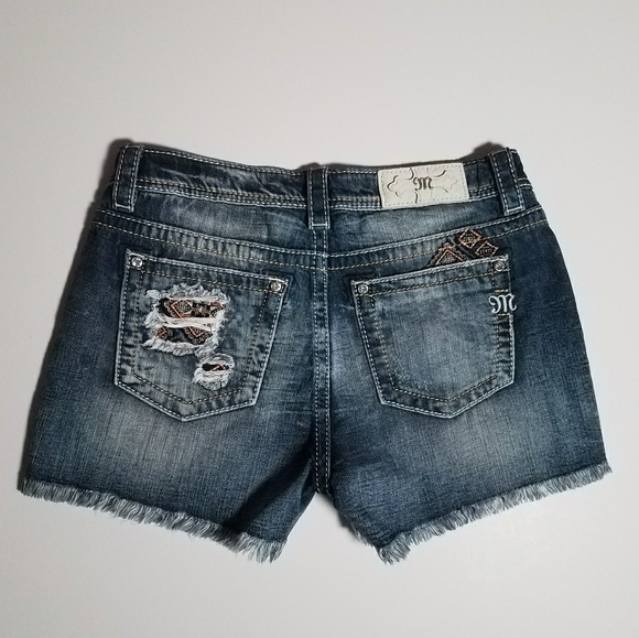 Miss Me Jean Embroidered Boyfriend Shorts - Picture 3 of 8
