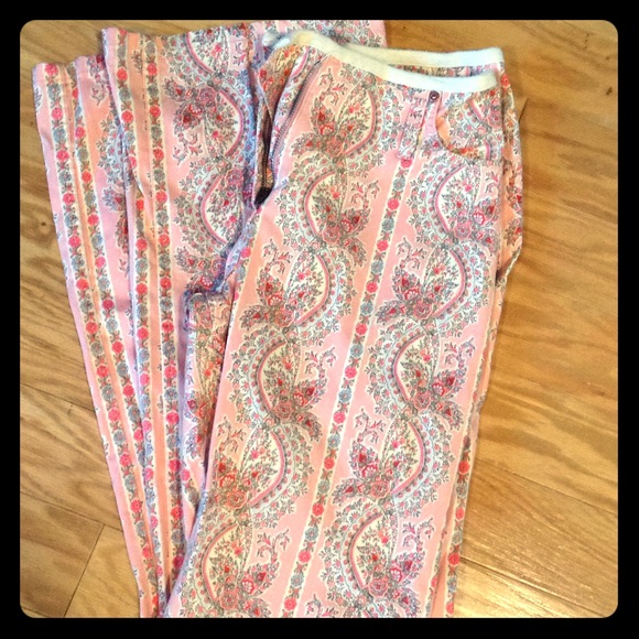 Anthropologie Pants - Anthropologie Paisley Pants Size 10 valentine