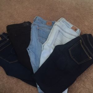 💕Bundle of american eagle skinny jeans💕