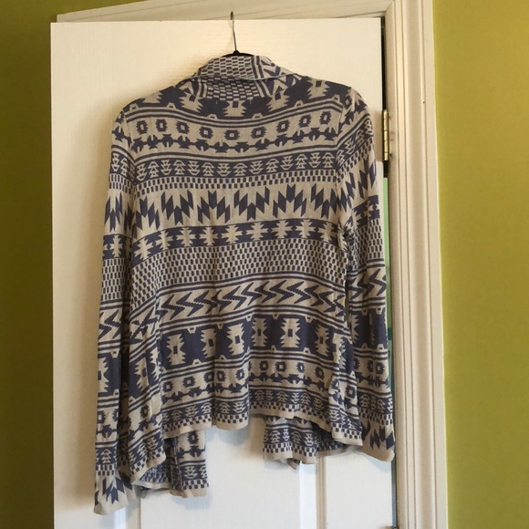 Pac Sun Aztec Cardi - Picture 2 of 2