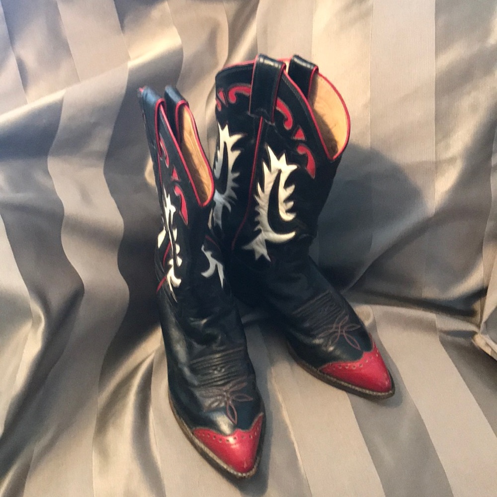 Vintage cowboy boots